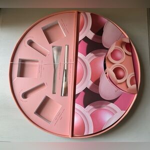 NWT Rare Beauty Soft Pinch Luminous Powder Blush Collectors Box